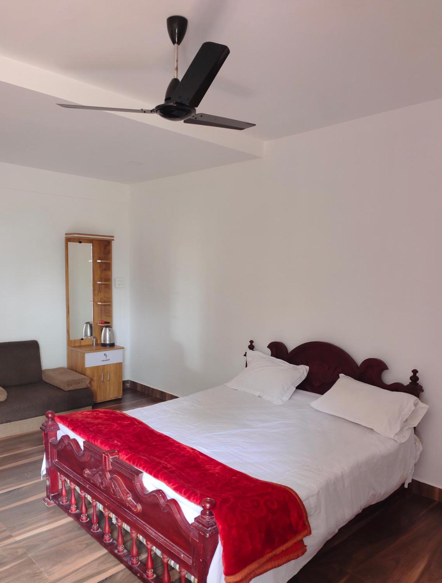 Sunshine Service Villa Kannur Esterno foto