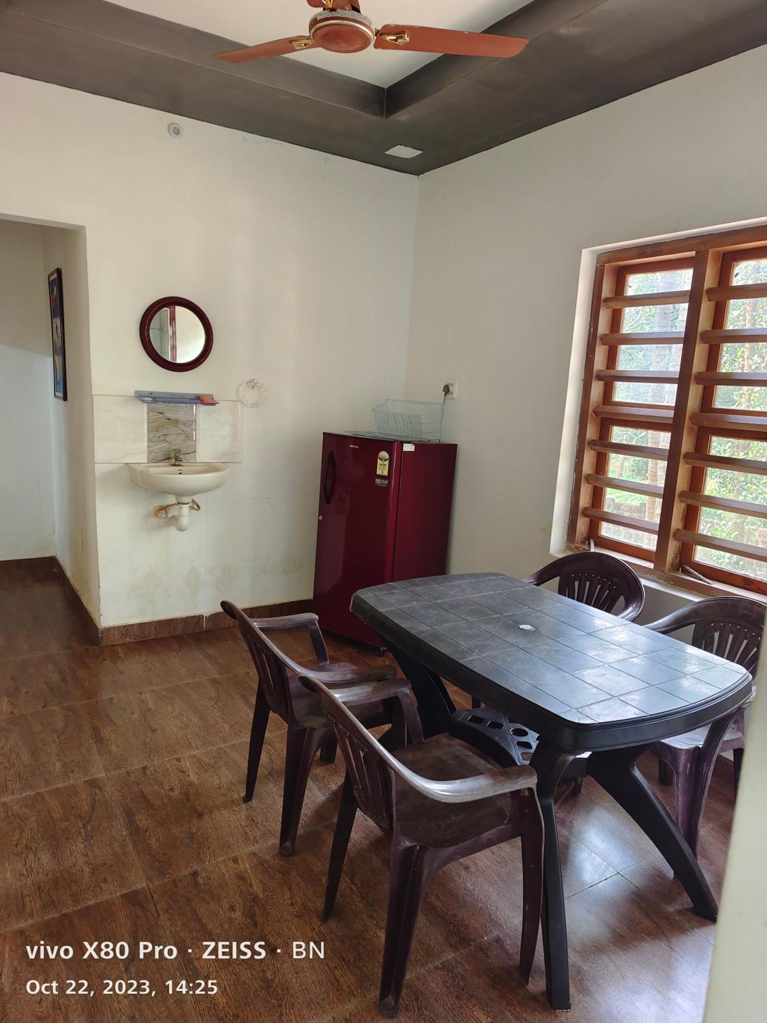 Sunshine Service Villa Kannur Esterno foto