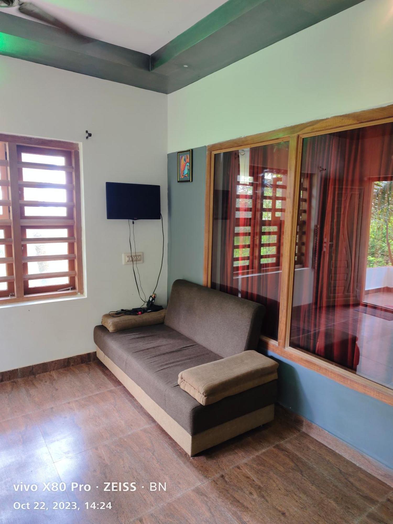 Sunshine Service Villa Kannur Esterno foto